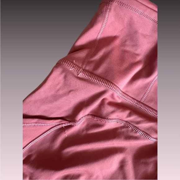 Lululemon Fast and Free High-Rise Tight size 4 - Picture 3 of 7